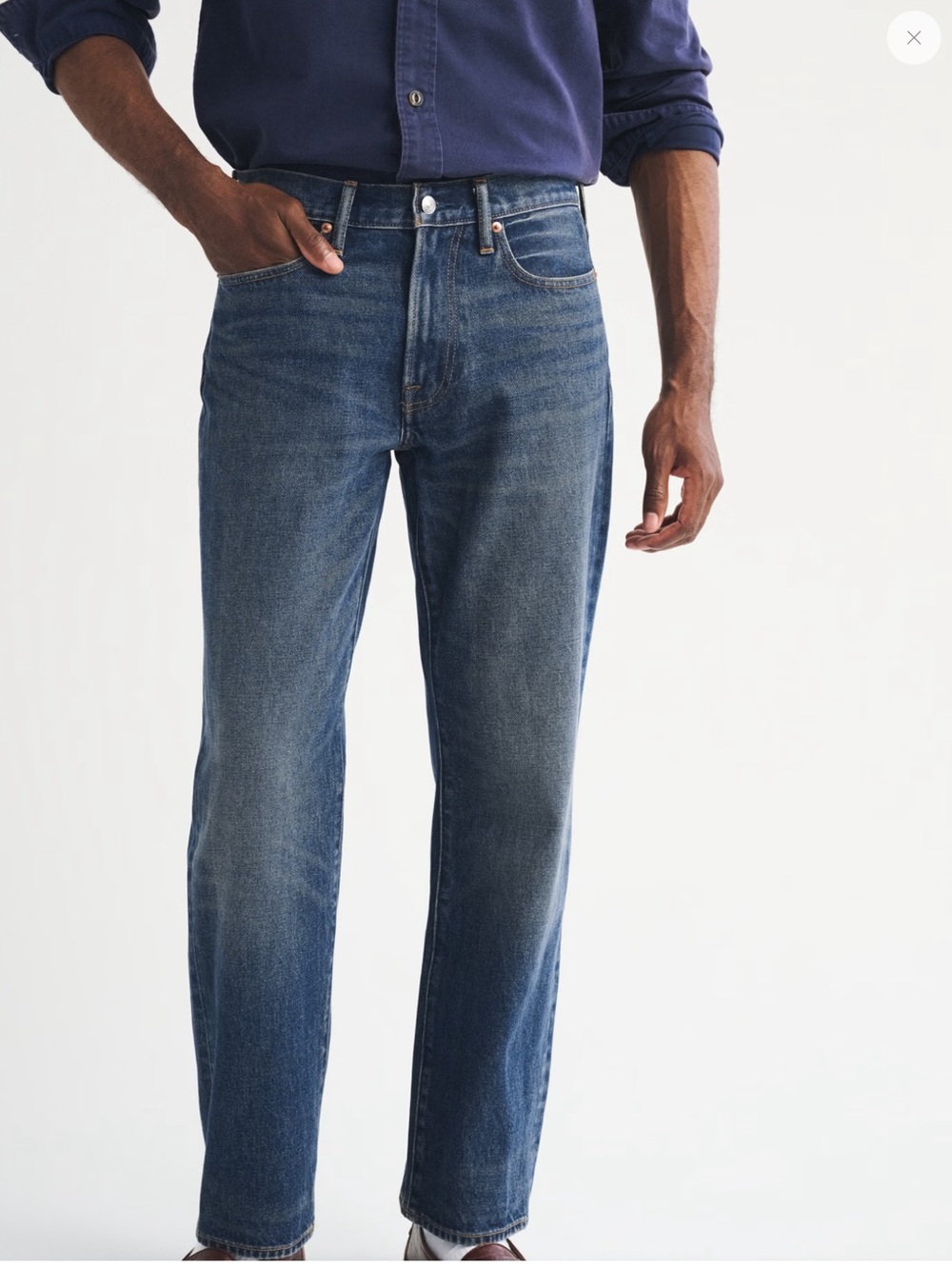 Abercrombie Men’s Rekaxed Straight Leg Jean. 34/34